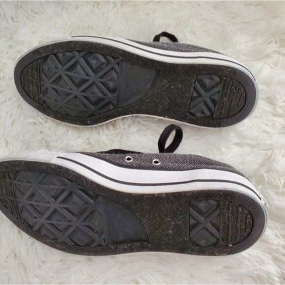 Converse Size 9 Women's Low Tops - Picture 4 of 5